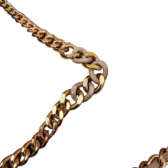 Badgley Mishka Taupe Gray Quilted Shoulder Bag - Picture 9 of 15